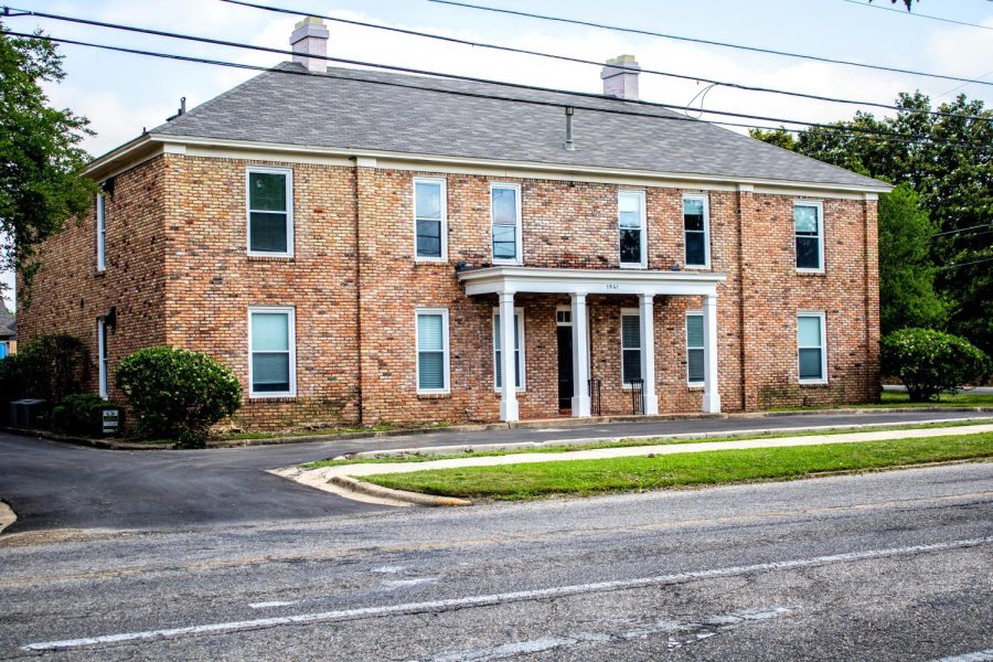 Country Club Apartments is located on 1631 East Fairview Avenue across from Huntingdon College baseball field, will be the new off-campus housing complex for students with 78 credit hours.
