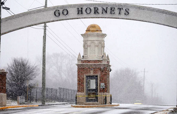 Snow flurries covered the campus of Alabama State University on Tuesday afternoon forcing university administrators to close most of the campus facilities.